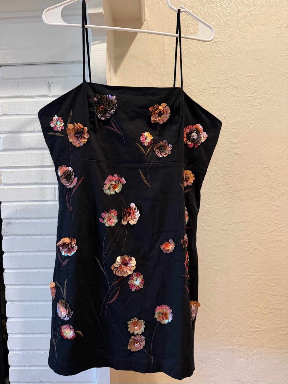Maeve Anthropologie Black 3D Floral Sequin Appliqué Sheat Dress Size Woman’s 12